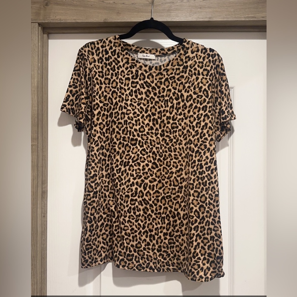 Leopard Short Sleeve Tee